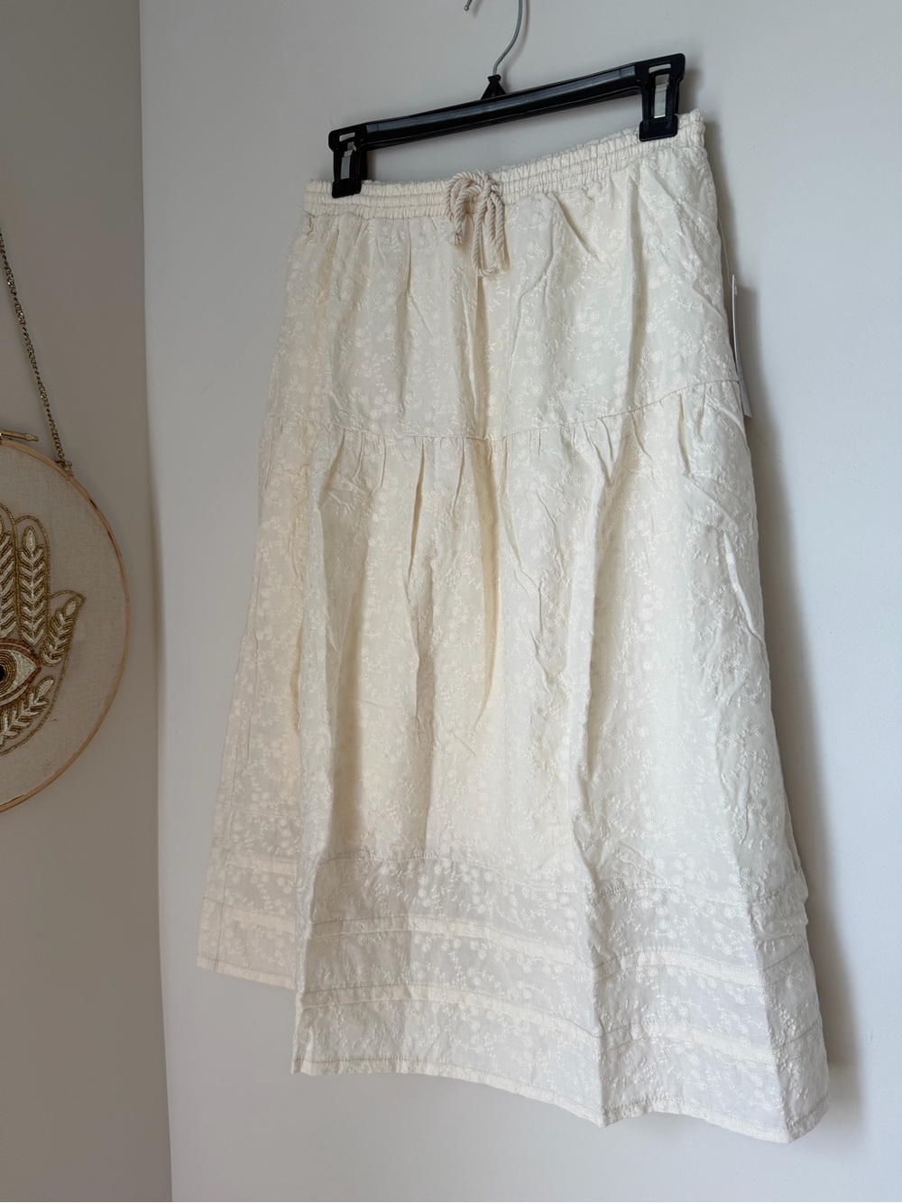 Cream embroidered cotton Midi Skirt